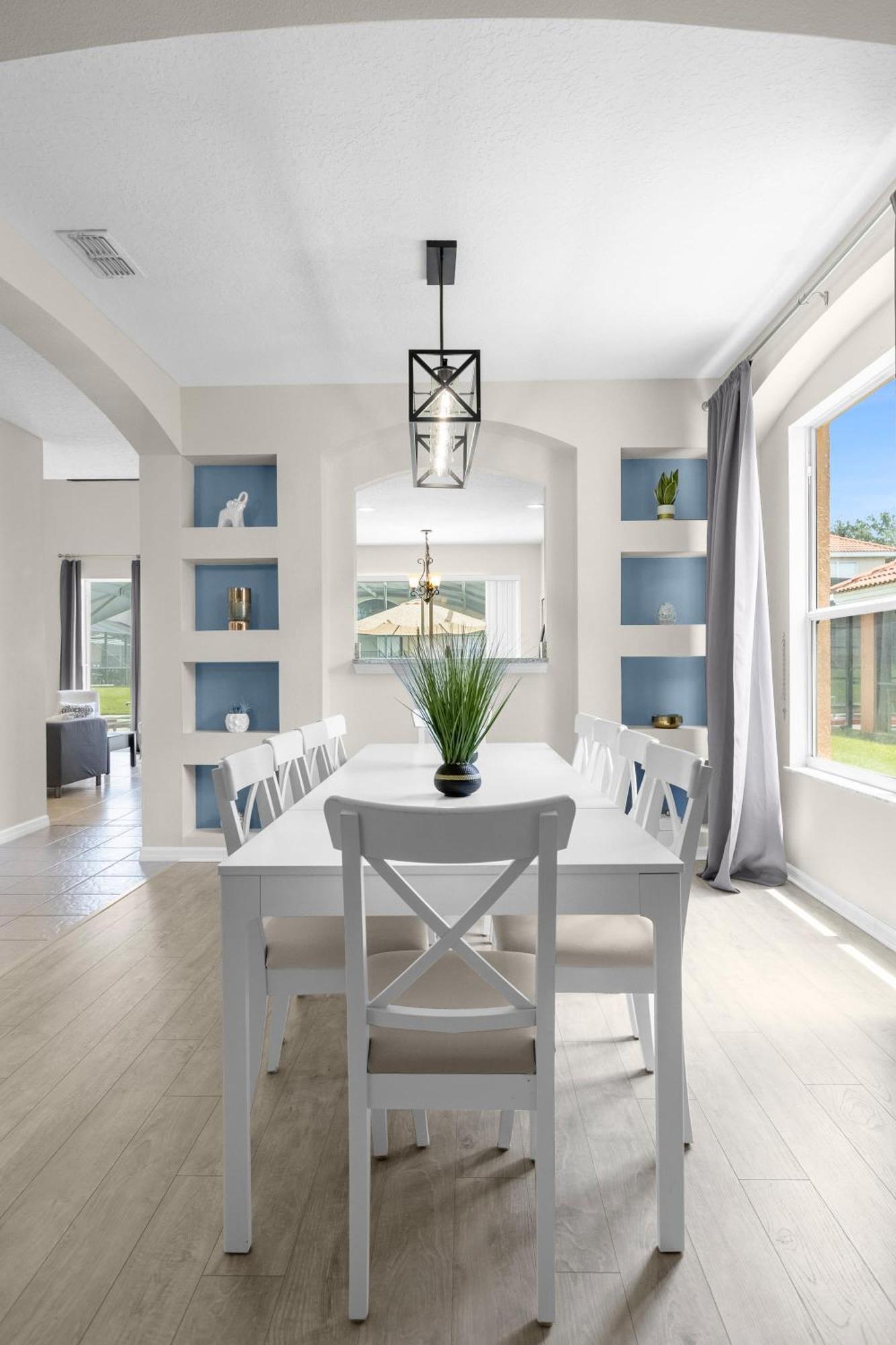 Large Spacious Home W Private Pool & Hot Tub Davenport Exteriör bild