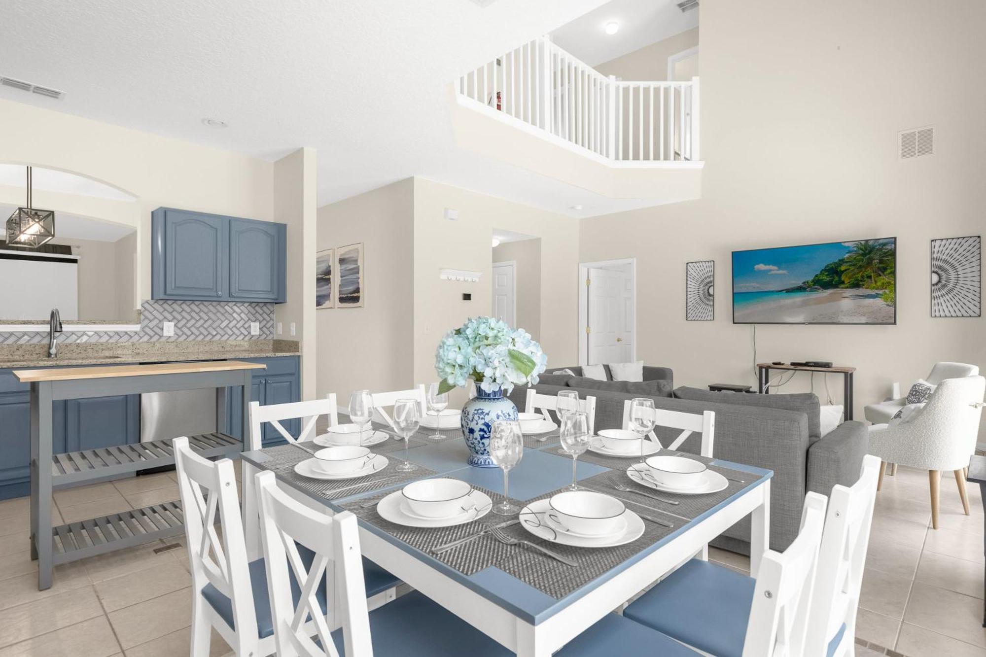 Large Spacious Home W Private Pool & Hot Tub Davenport Exteriör bild